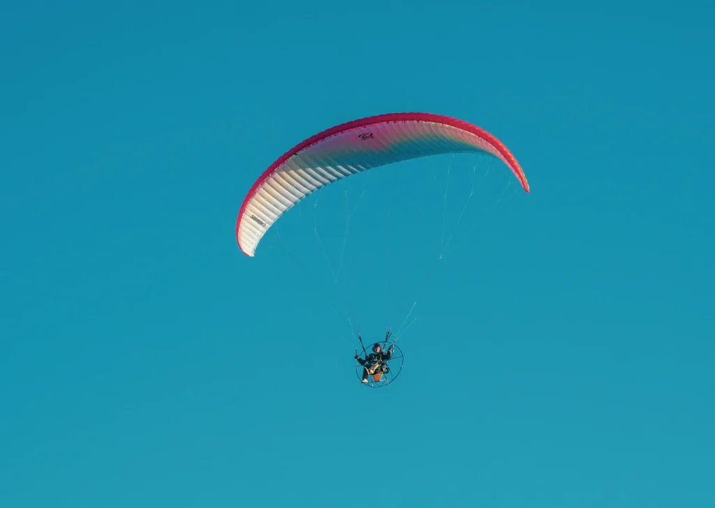 nusa penida motorized paragliding
