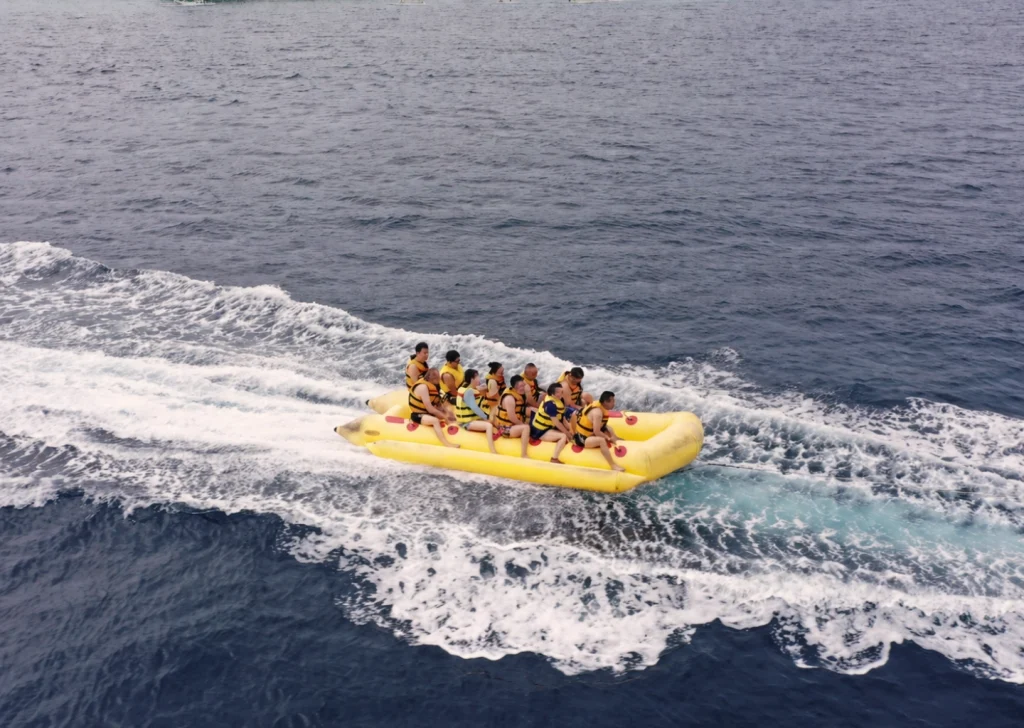 nusa penida banana boat adventure